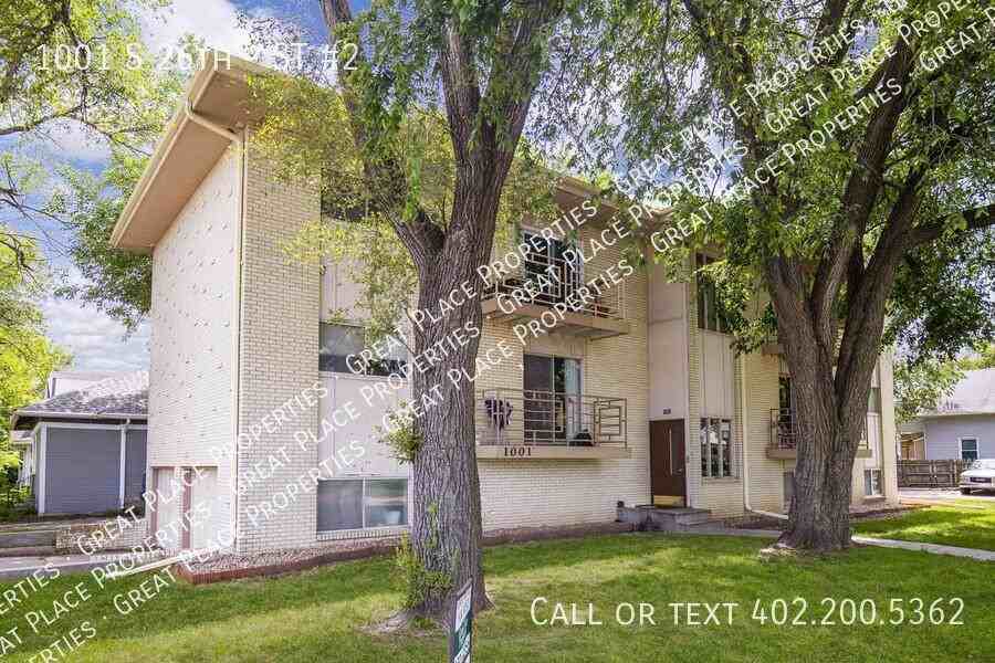 1001 S 26th St #ST2 - Photo 2 of 18