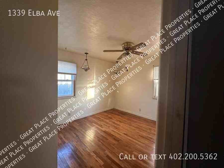 1339 Elba Ave - Photo 7 of 10