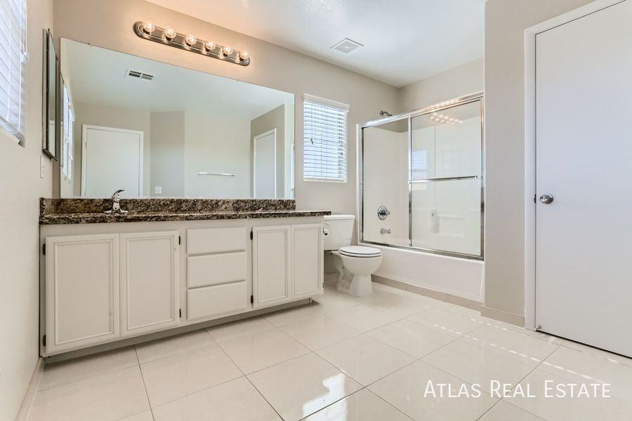 189 Carlsbad Caverns St - Photo 6 of 22