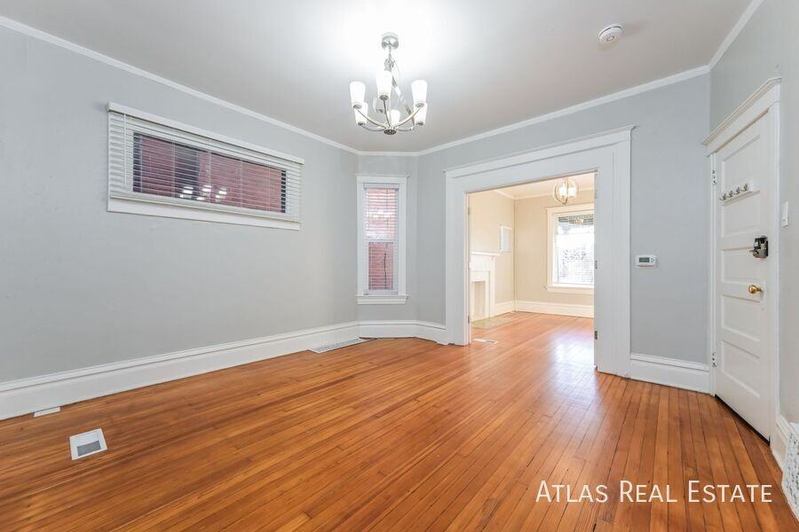 476 N Washington St #2 - Photo 7 of 25