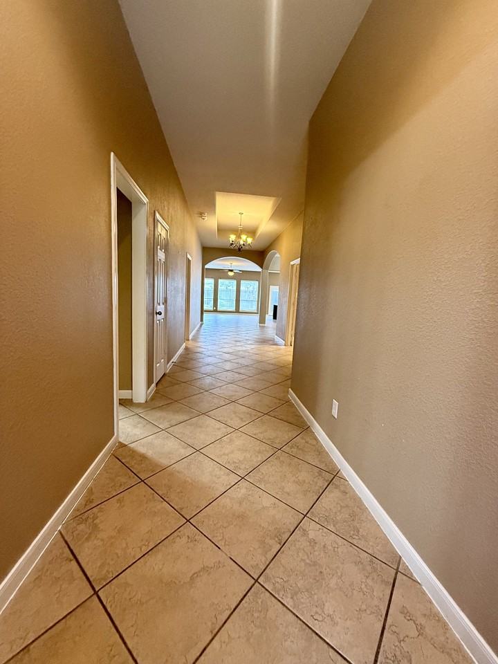 20805 Prestwick Dr #1 - Photo 3 of 38