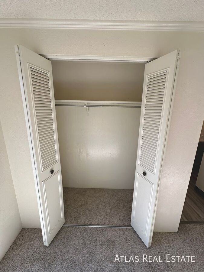 461 El Paso Blvd #G - Photo 6 of 29