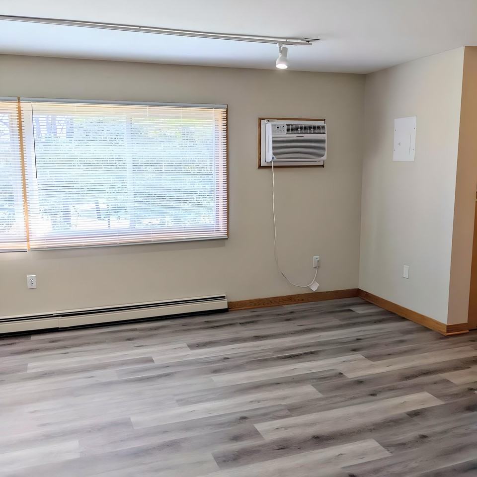 250 Fuller Ave #250-5 - Photo 5 of 26