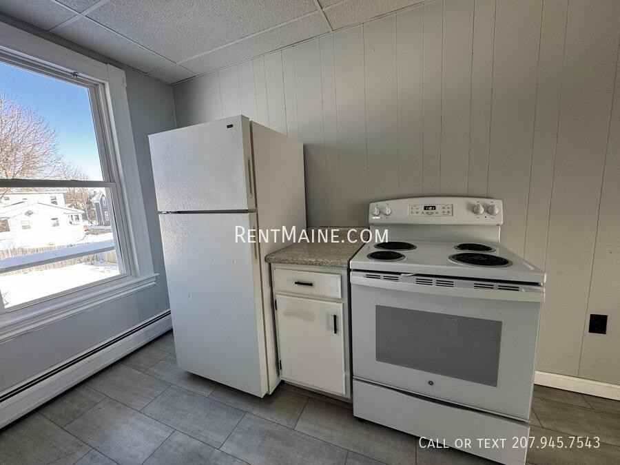 17 Edwards St #2 - Photo 3 of 10