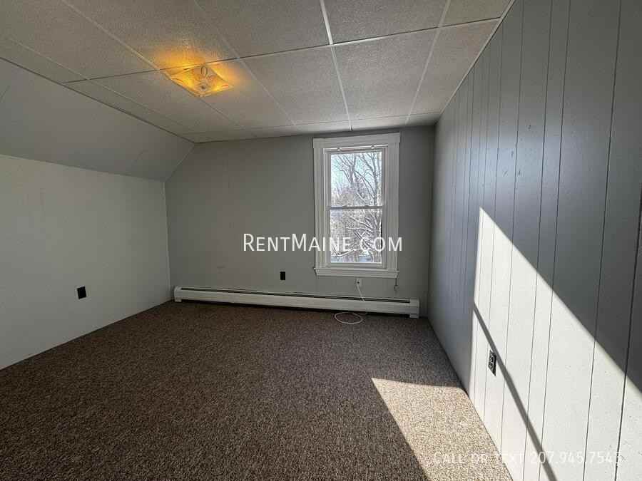 17 Edwards St #2 - Photo 4 of 10