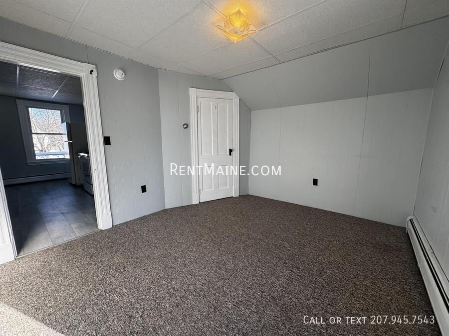 17 Edwards St #2 - Photo 5 of 10