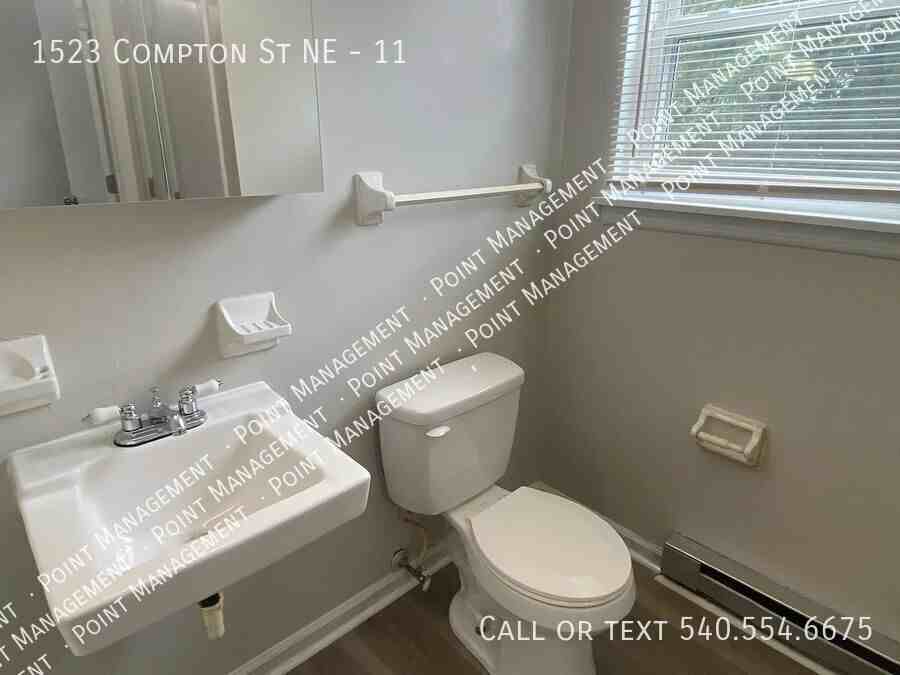 1523 Compton St Ne #11 - Photo 4 of 6