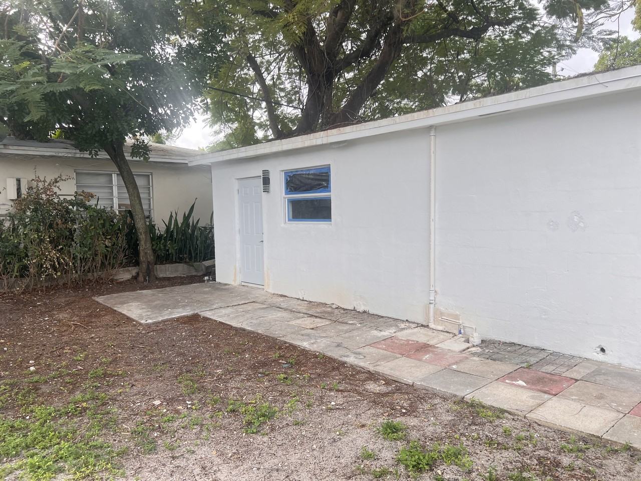 1838 Mckinley St #4 - Photo 6 of 7