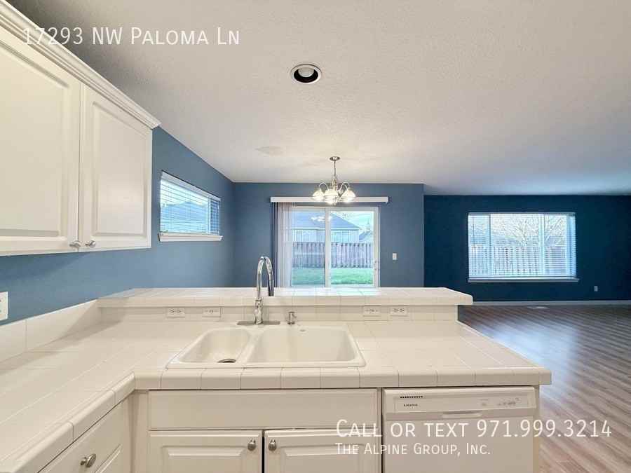 17293 Nw La Paloma Ln - Photo 7 of 30