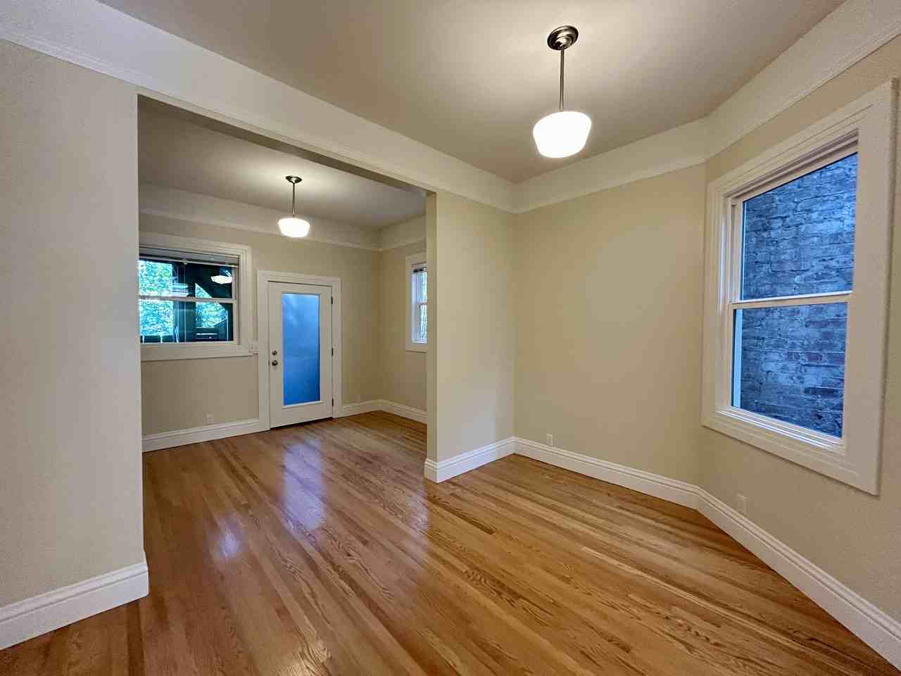 3220 23rd St - Photo 5 of 18