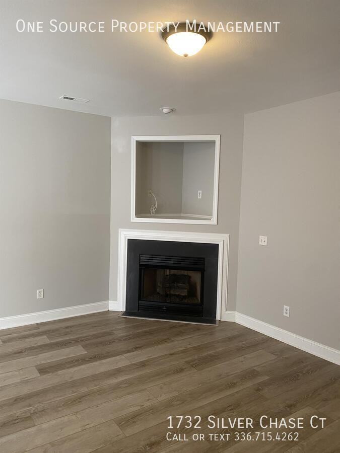 1732 Silver Chase Ct - Photo 3 of 20