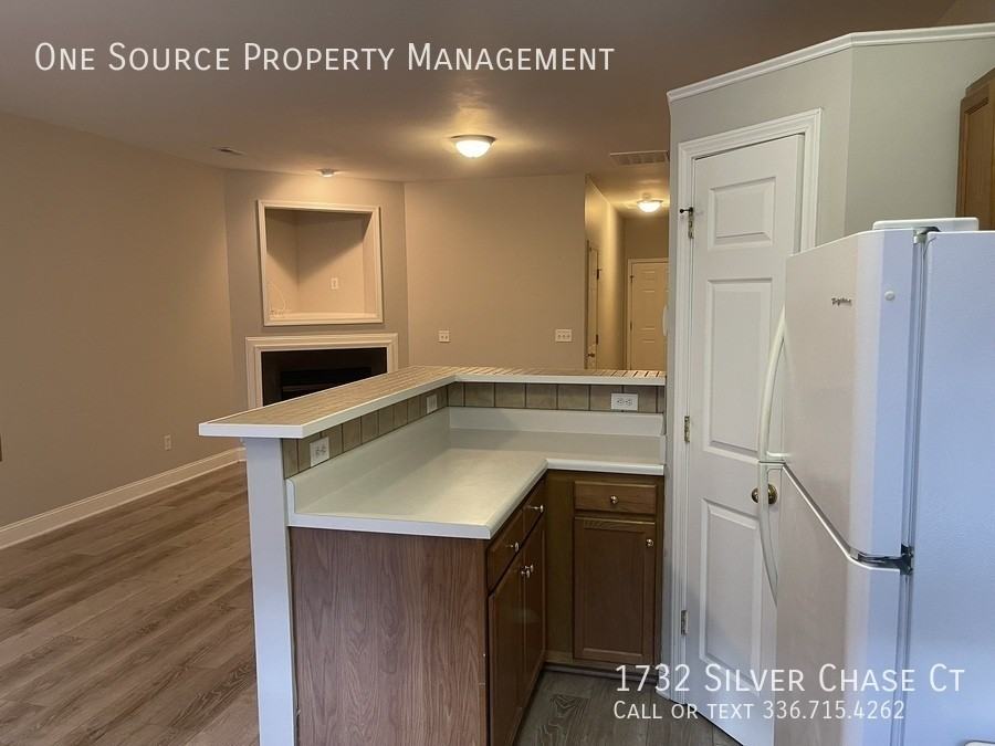 1732 Silver Chase Ct - Photo 7 of 20