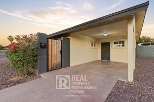 featured image of 1901 N 48th Pl