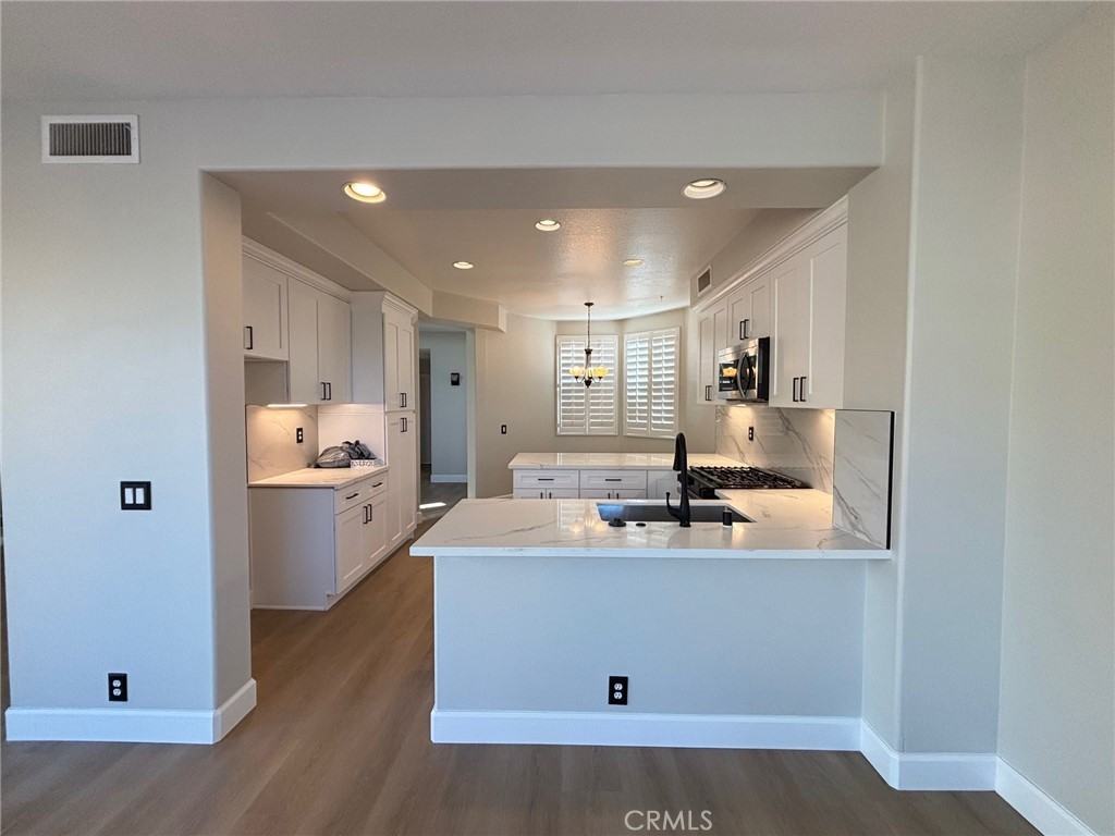 15252 Riviera Ln #15252 - Photo 4 of 18