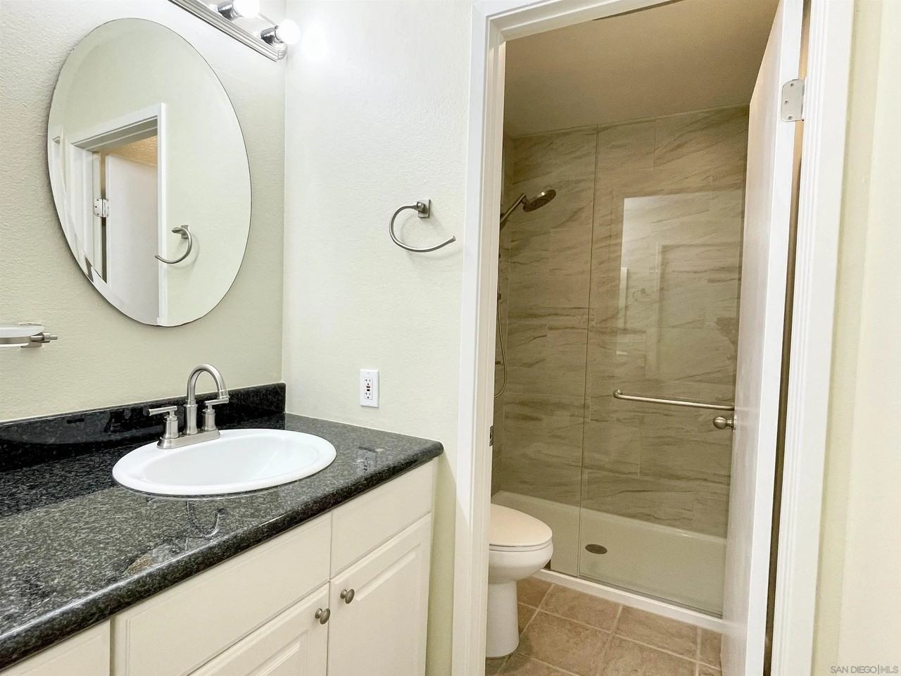 3533 Via Palma #3533 - Photo 2 of 31