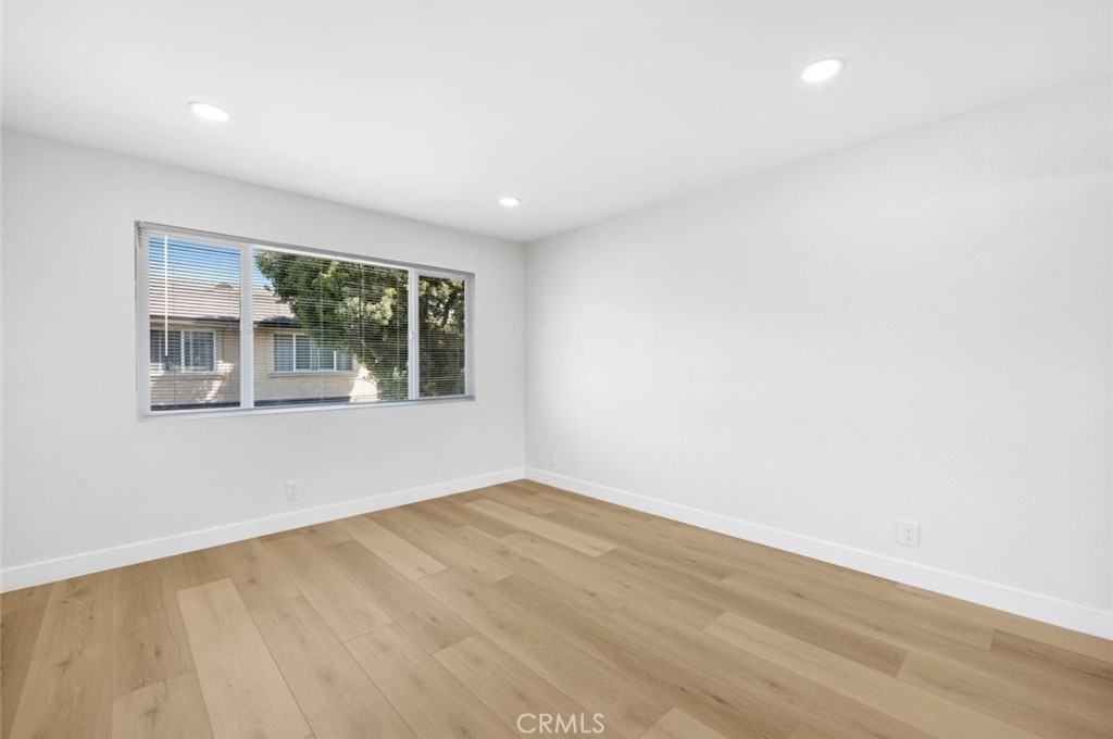 7435 Shadyglade Ave #7435-5 - Photo 2 of 21