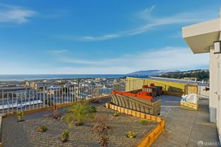 3945 Judah St - Photo 1 of 1