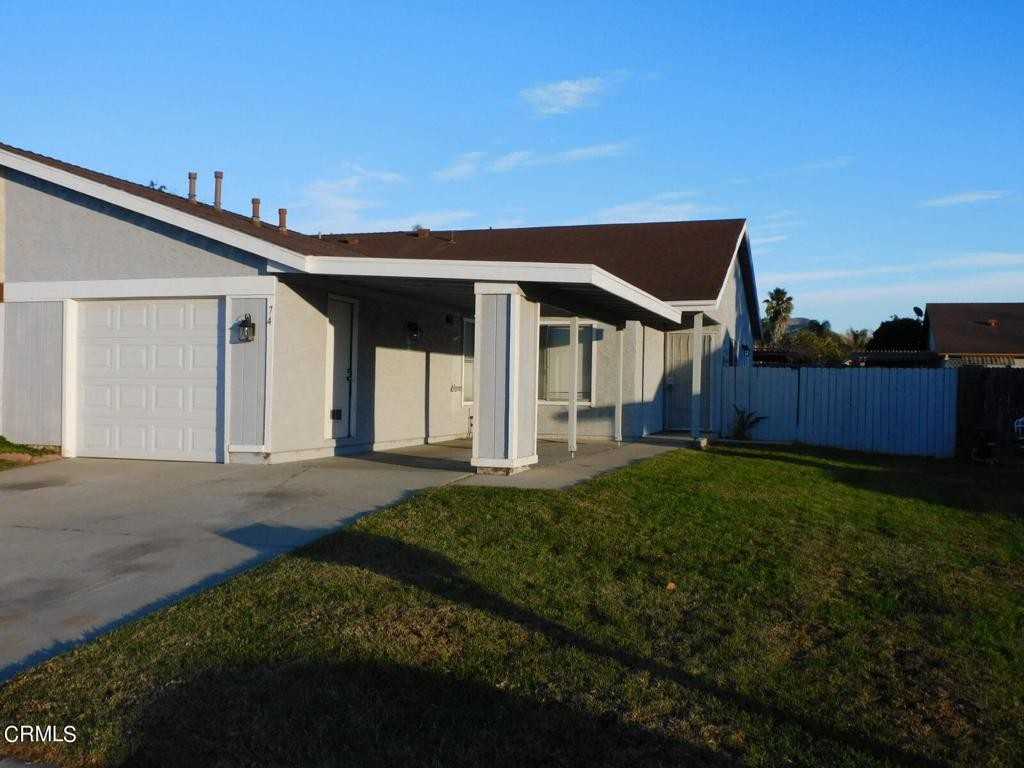 74 Abrazo Dr #74 - Photo 3 of 25