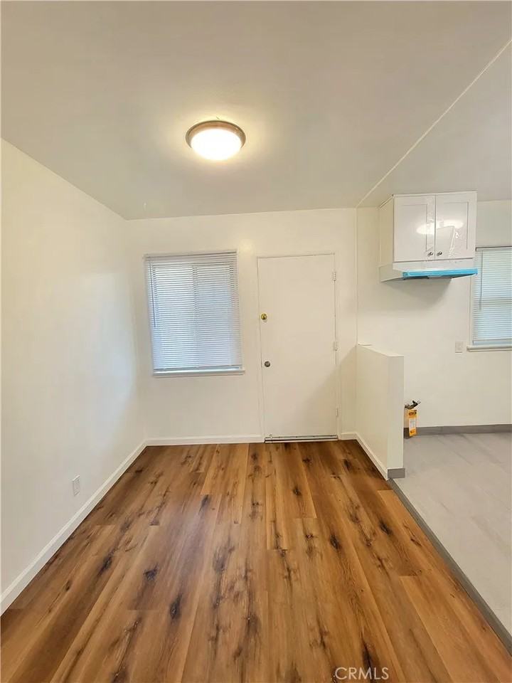 1316 Anaheim St #1316 - Photo 5 of 22