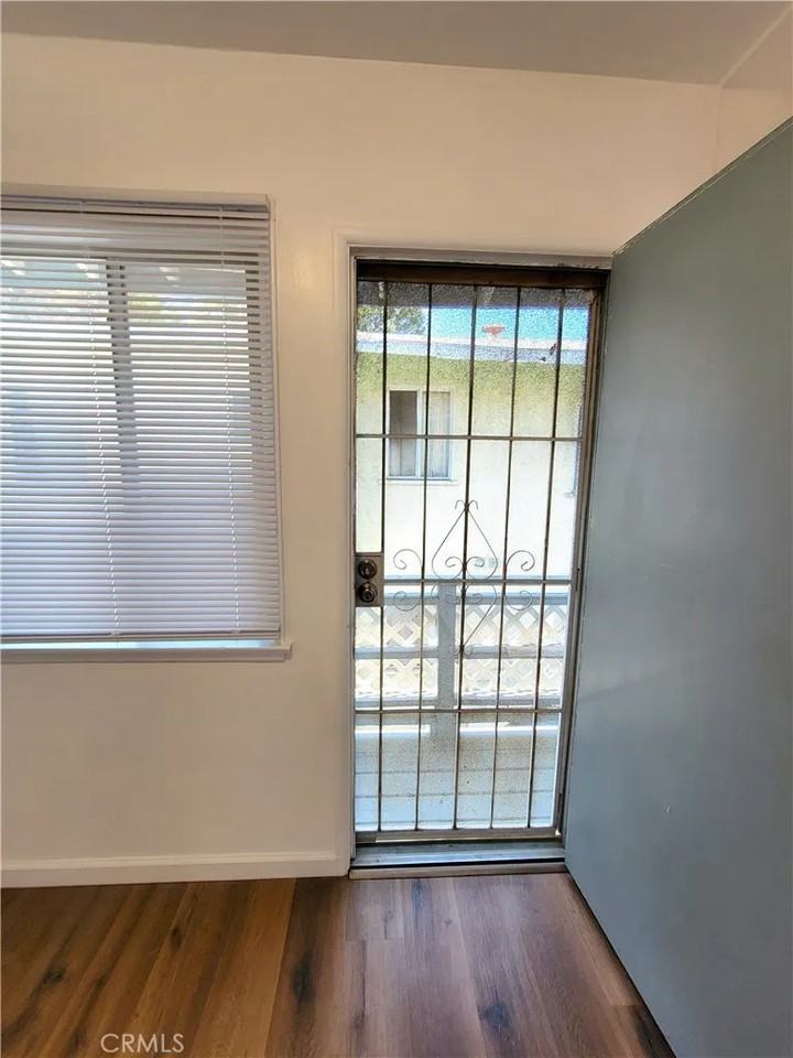 1316 Anaheim St #1316 - Photo 7 of 22