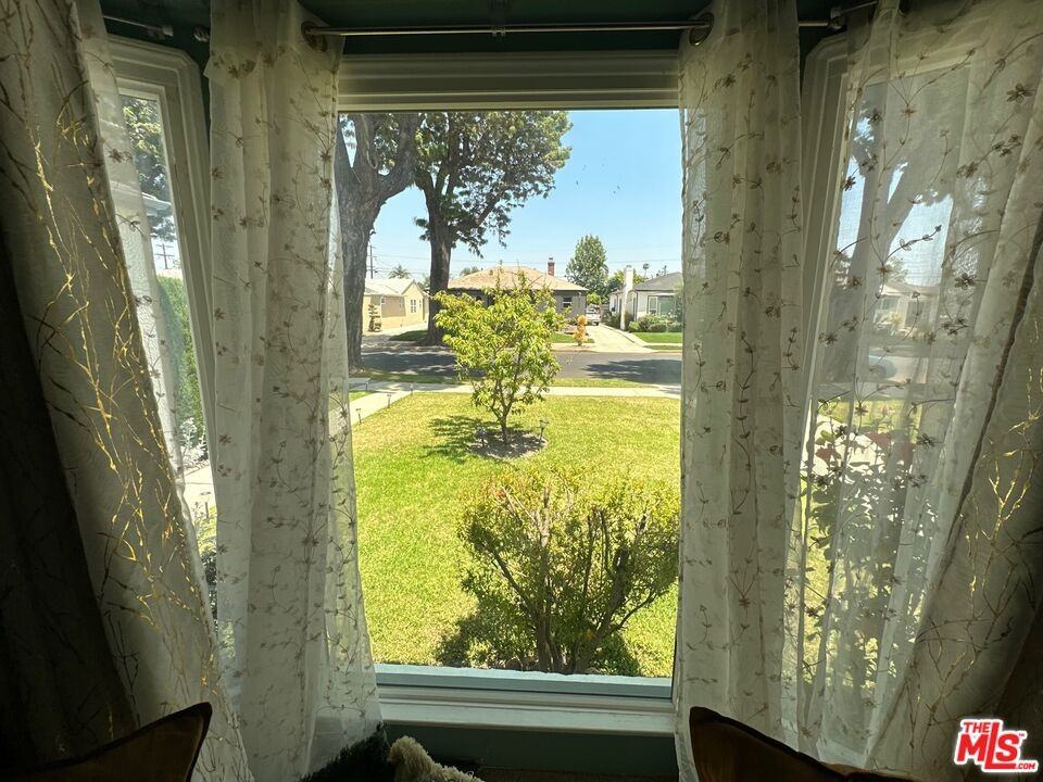 3791 Olmsted Ave #3791 - Photo 6 of 46