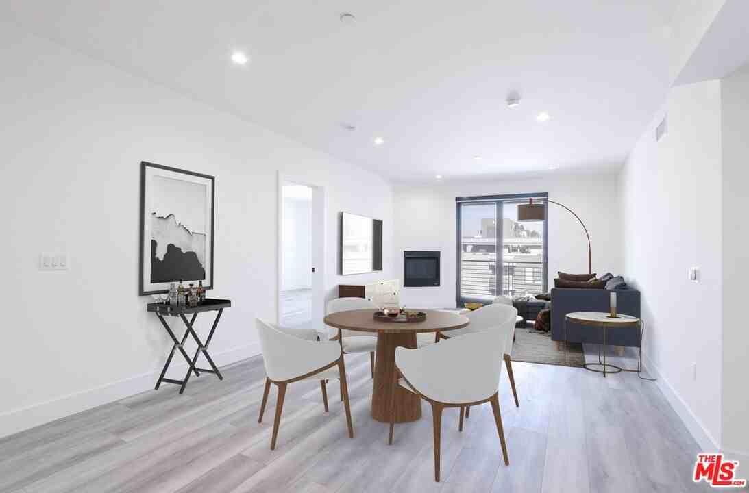 11800 Courtleigh Dr #11800-305 - Photo 3 of 18