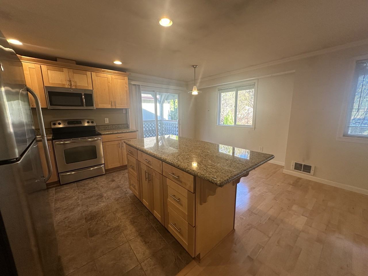 415 Healy Ave S #1 - Photo 2 of 16