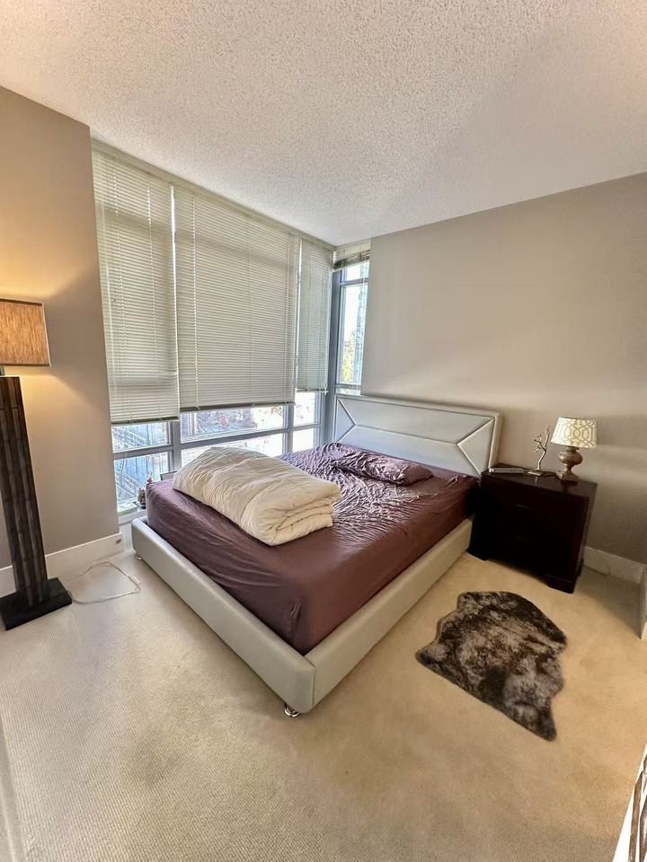 1160 The High Street - Photo 7 of 12