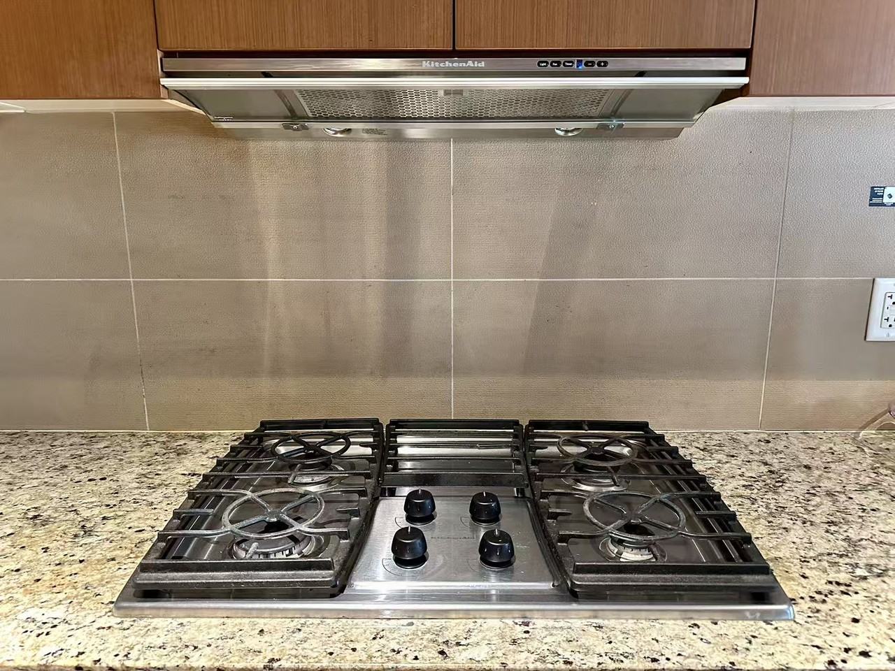 1160 The High Street - Photo 3 of 12