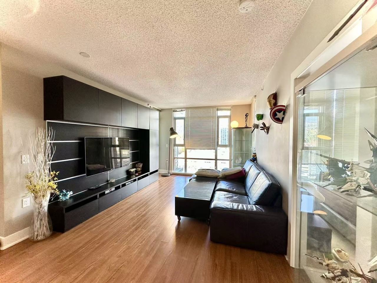 1160 The High Street - Photo 5 of 12