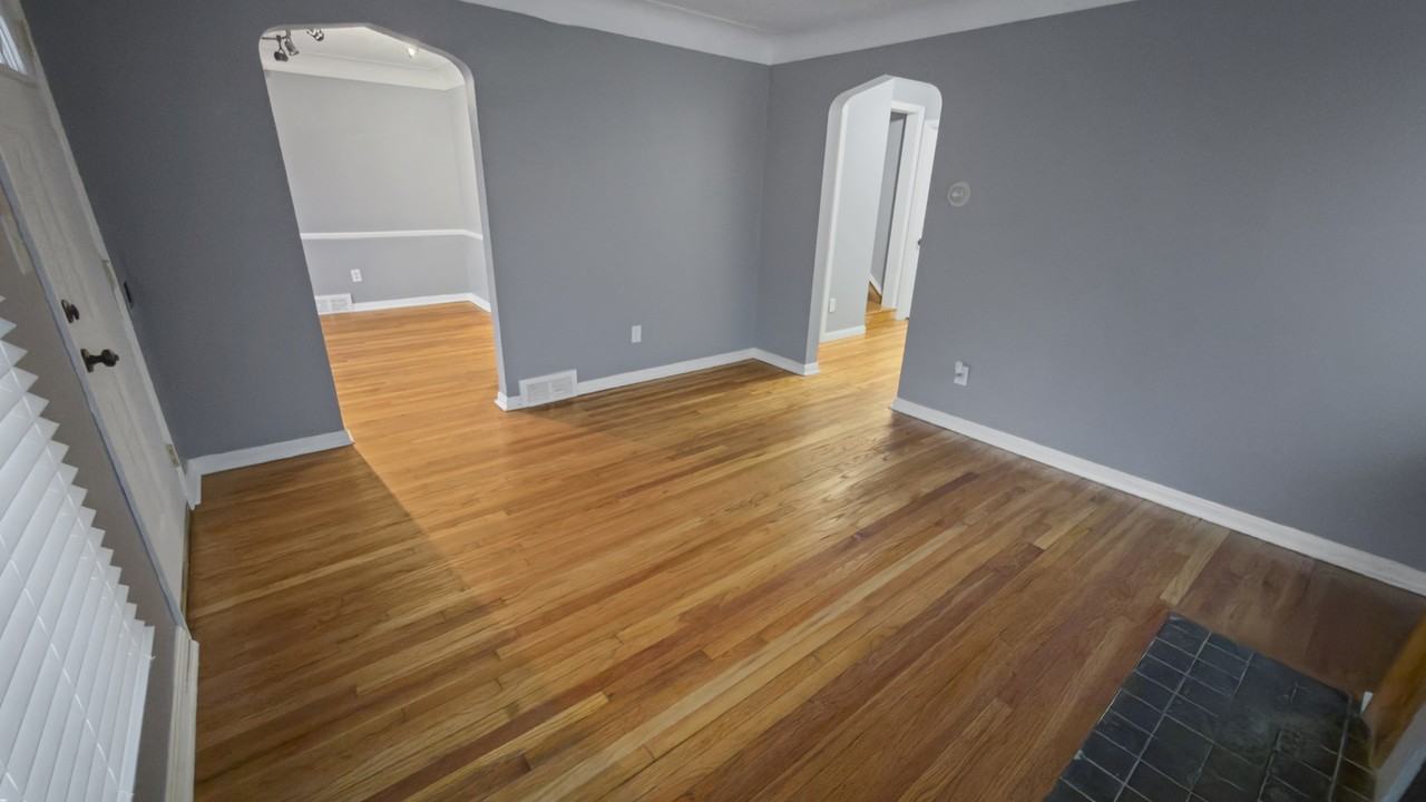 3625 Chatsworth St #1 - Photo 4 of 20