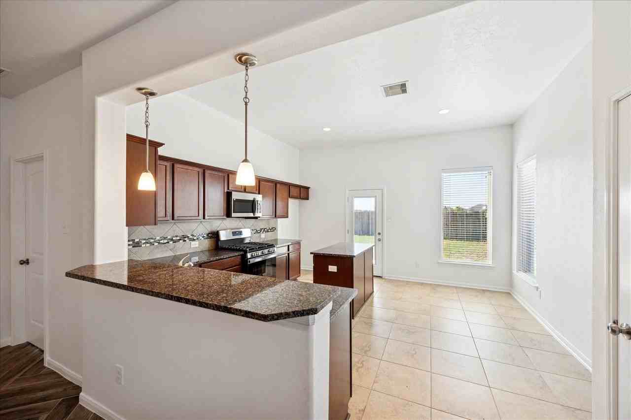 8115 Aleppo Pine Ln #1 - Photo 4 of 10