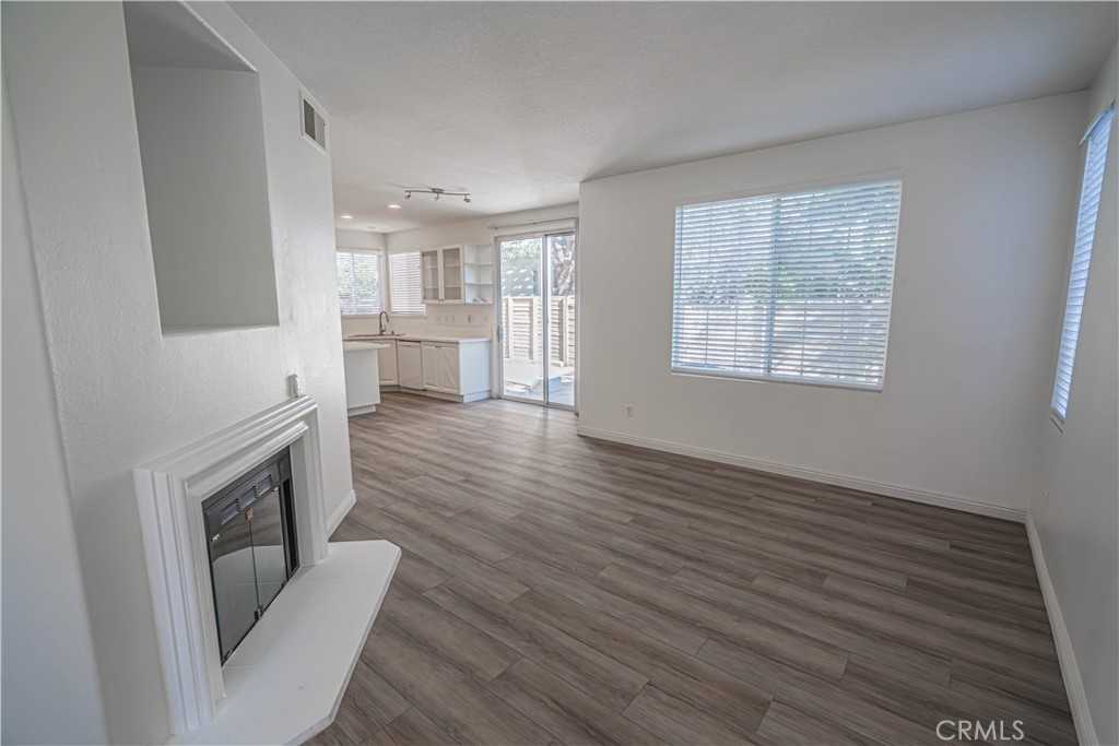 27108 Westview Ln #27108 - Photo 5 of 24