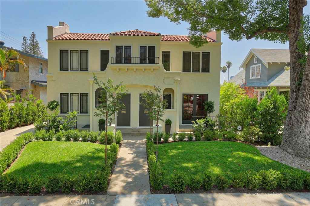 308 E Randolph St #308310-5 - Photo 3 of 23