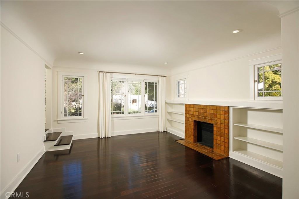 308 E Randolph St #308310-5 - Photo 6 of 23