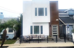 featured image of 211 13th St #211