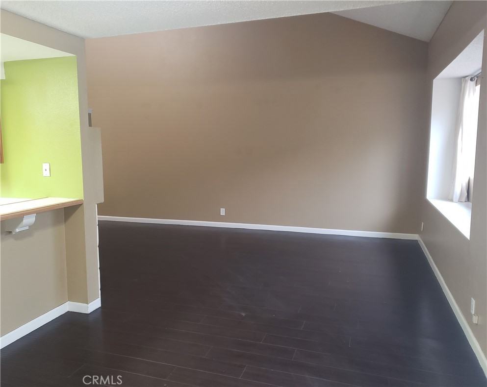 8896 Grandville Cir #8896 - Photo 5 of 23