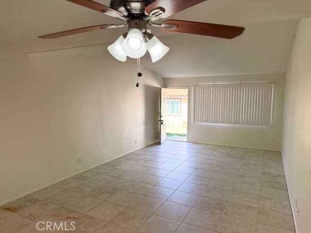 79661 Avenue 42 #79661-114 - Photo 5 of 24