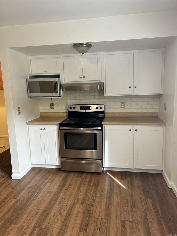 14574 Rios Canyon Rd #14574 - Photo 5 of 20