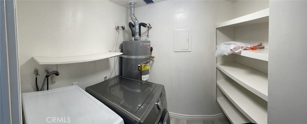 21075 Lycoming St #21075 - Photo 6 of 10