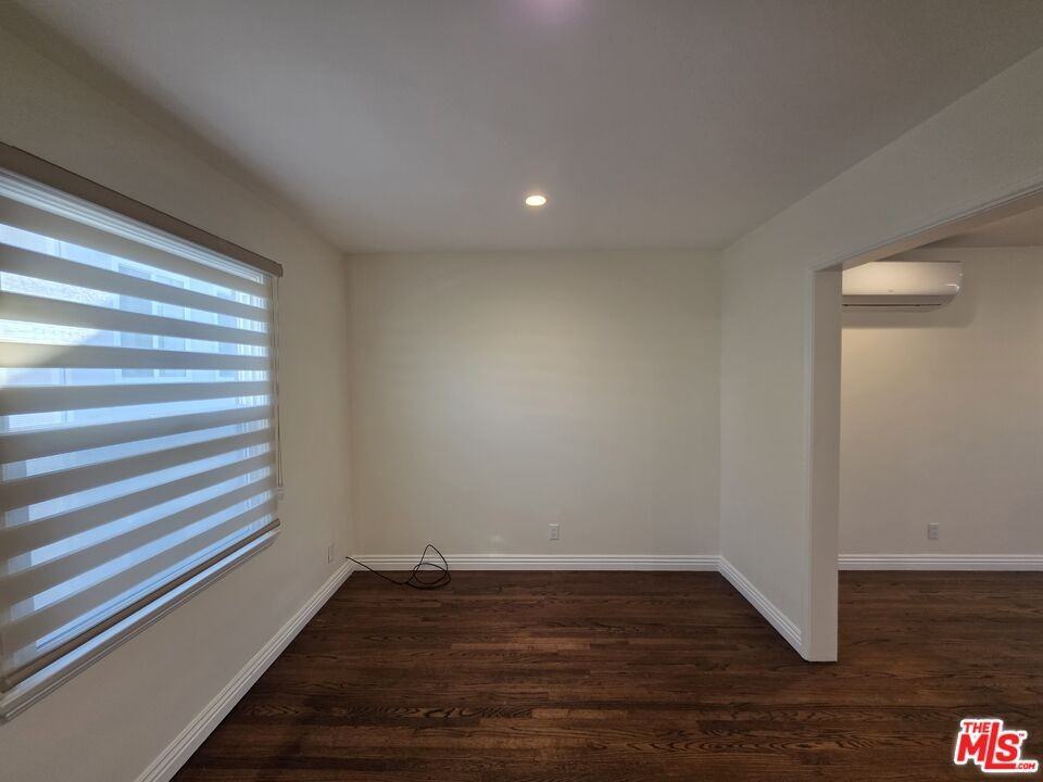 102 Gaviota Ave #102-112 - Photo 4 of 27