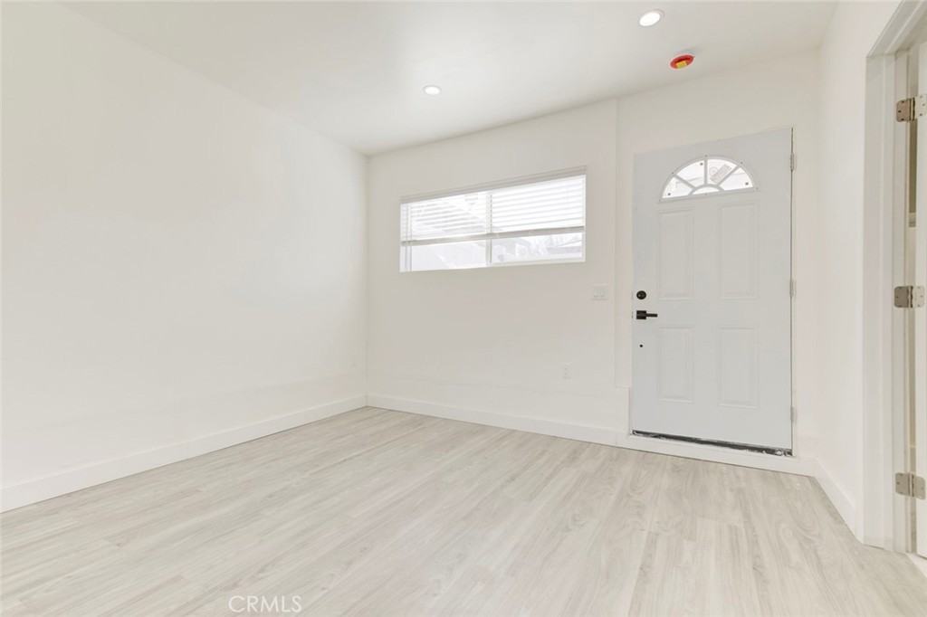 7846 Kyle St #7846 - Photo 5 of 12