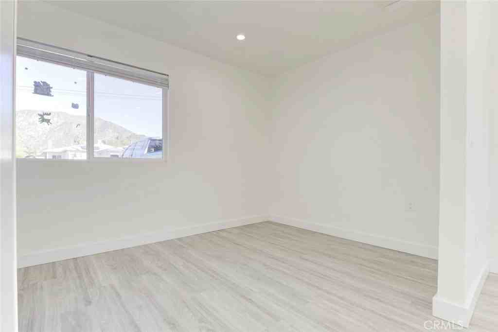 7846 Kyle St #7846 - Photo 6 of 12