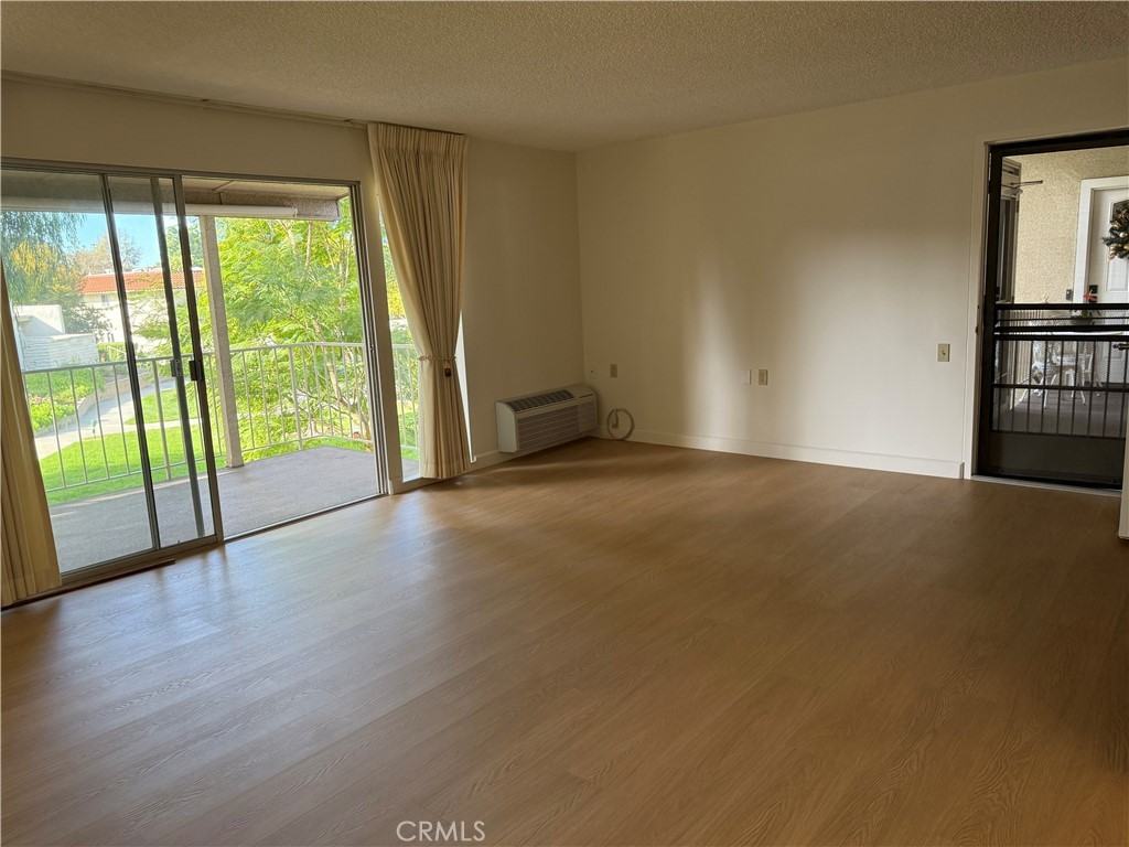 271 Avenida Sevilla #271O - Photo 5 of 11