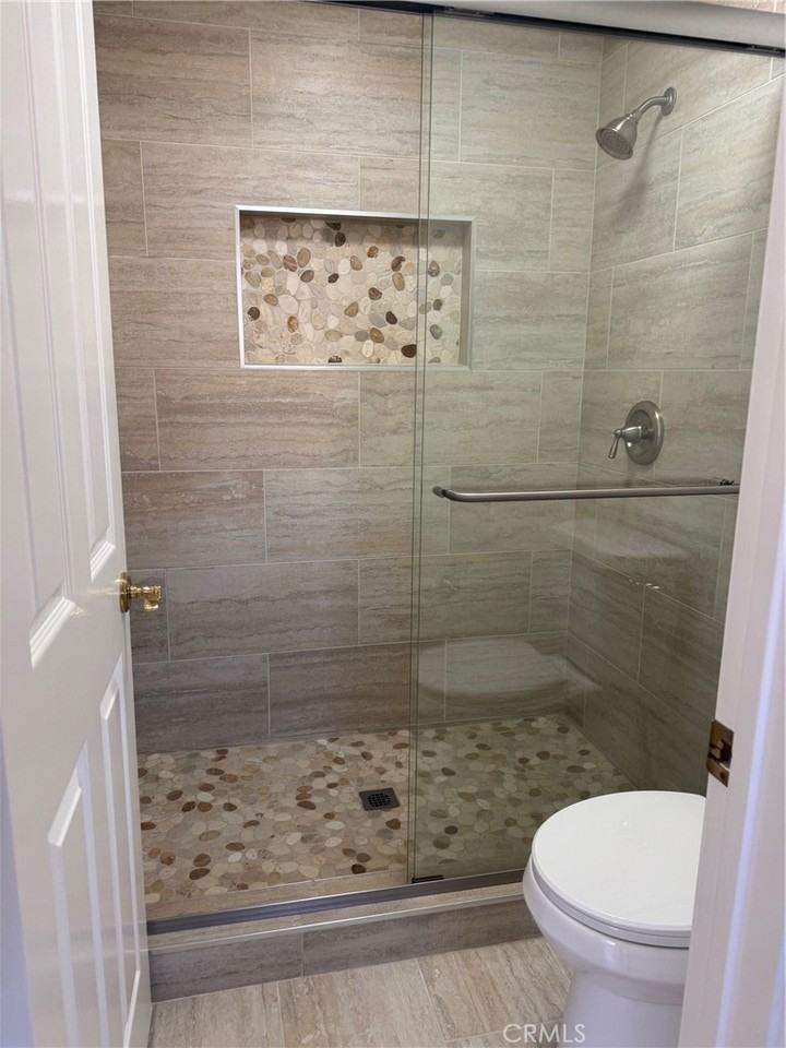 9 Torrigiani Aisle #9