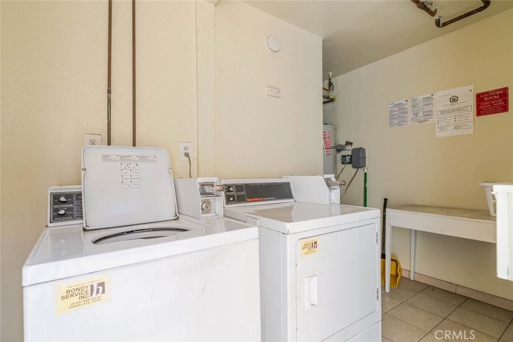13015 Vanowen St #13015-5 - Photo 3 of 13