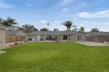 624 Calle Tulipan #624 - Photo 3 of 24