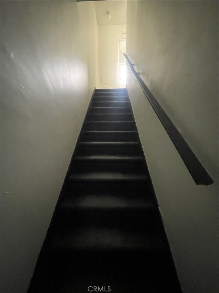 151 E 95th St #151-1 - Photo 4 of 15