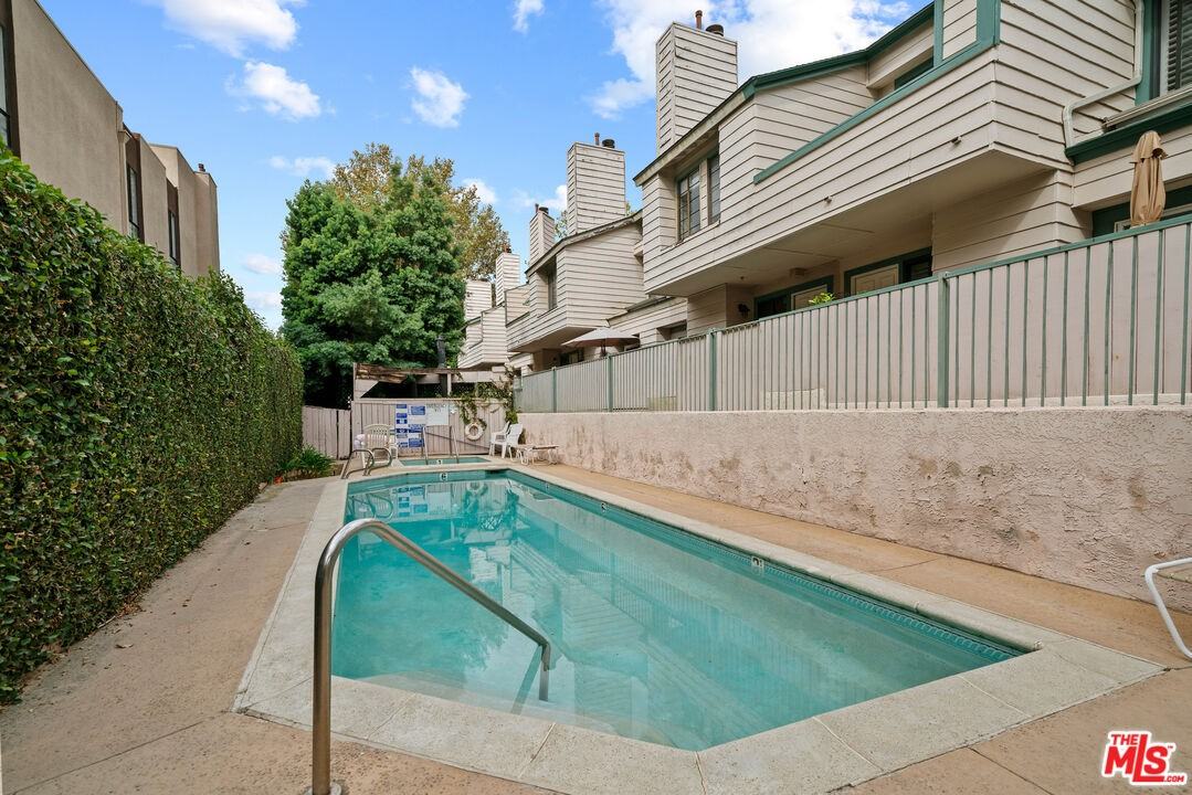 7904 Topanga Canyon Blvd #7904-6 - Photo 5 of 24