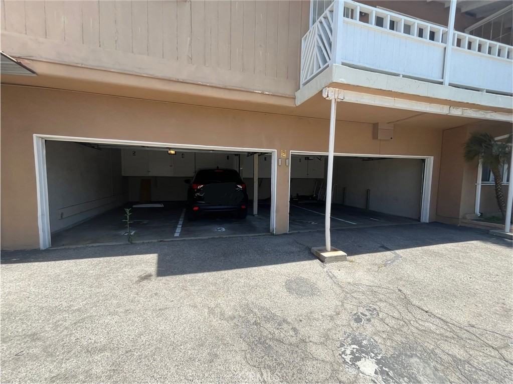 11901 W Washington Blvd #11901E - Photo 4 of 8